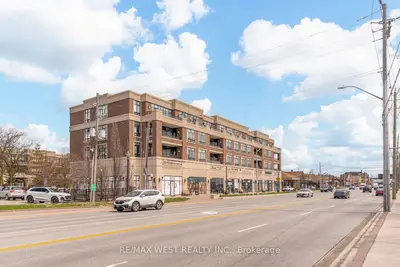 2396 Major Mackenzie Drive W 230, Vaughan, On L6a 4y1