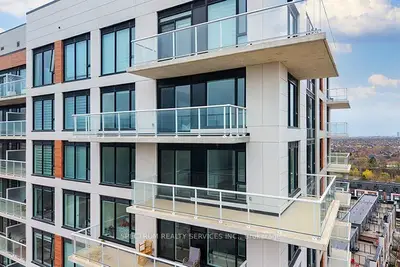 2 David Eyer Road 1225, Richmond Hill, On L4s 0n6