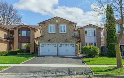 Detached in Vaughan