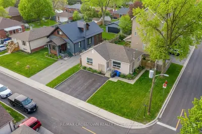 41 James Street, Bradford West Gwillimbury, On L3z 2b2
