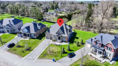 30 Somer Rumm Court, Whitchurch-stouffville, On L4a 1x8
