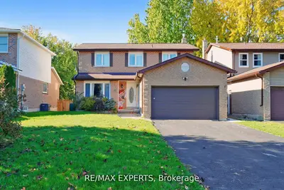 1097 Wildwood Drive Lower, Newmarket, On L3y 2b6