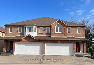 50 Rubin Street 27, Richmond Hill, On L4b 3l5