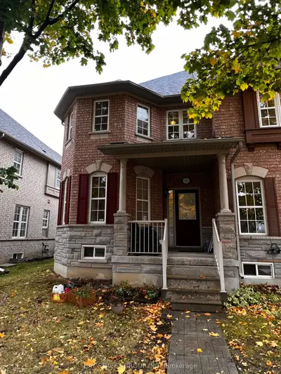 85 Selkirk Drive, Richmond Hill, On L4b 4s4