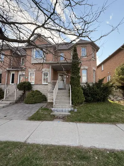 44 Ellesmere Street, Richmond Hill, On L4b 4e2