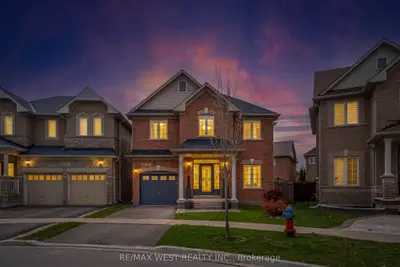 14 Palmette Drive, Richmond Hill, On L4e 5a4