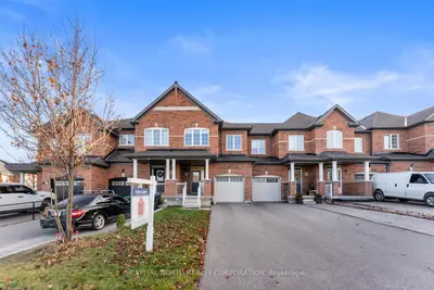 84 Fortis Crescent, Bradford West Gwillimbury, On L3z 2a6