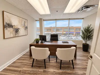 115 Woodstream Boulevard 17 -rm4, Vaughan, On L4l 8k5