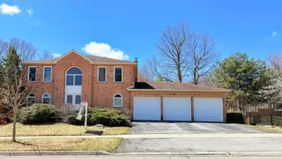 235 Kemano Road, Aurora, On L4g 5z1