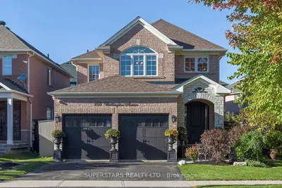 166 Worthington Avenue, Richmond Hill, On L4e 4n7