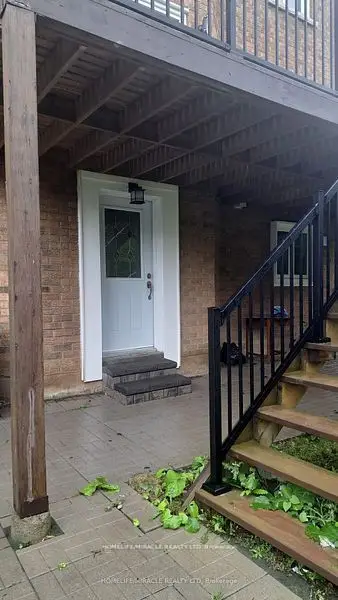 2 Vesta Drive Bsmt A, Richmond Hill, On L4b 2l9