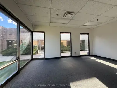 90 Nolan Court 9-11, Markham, On L3r 4l9