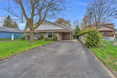 126 Nelson Street B, New Tecumseth, On L9r 1j5