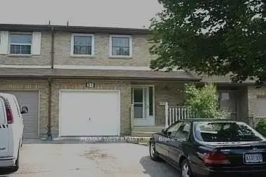 51 Michael Drive, Richmond Hill, On L4c 5w7