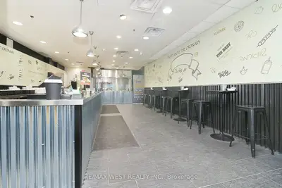 1118 Centre Street 21, Vaughan, On L4j 7r9