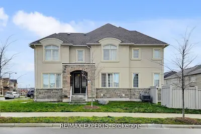 167 Frederick Pearson Street, East Gwillimbury, On L9n 0y8