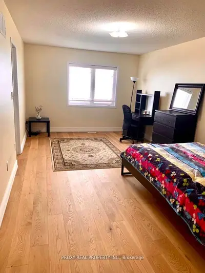 54 Walter Sinclair Court, Richmond Hill, On L4e 0x1
