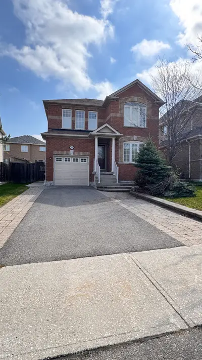 110 William Booth Avenue, Newmarket, On L3x 3b2