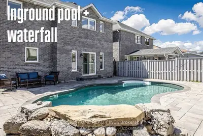 Detached in Innisfil