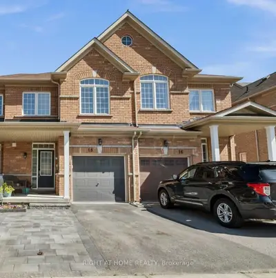 18 Luisa Street, Bradford West Gwillimbury, On L3z 0p2