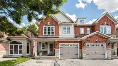 48 Idyllwood Avenue, Richmond Hill, On L4s 2p3