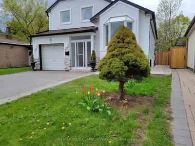 15 Springhead Gardens Basement, Richmond Hill, On L4c 5b8