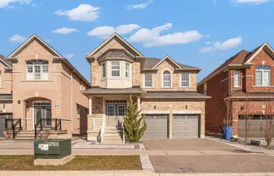 66 James Mccullough Road, Whitchurch-stouffville, On L4a 0z3