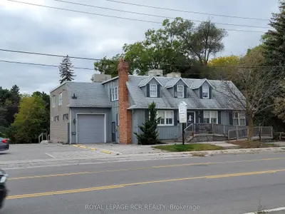 28 Main Street N 3, Newmarket, On L3y 3z7