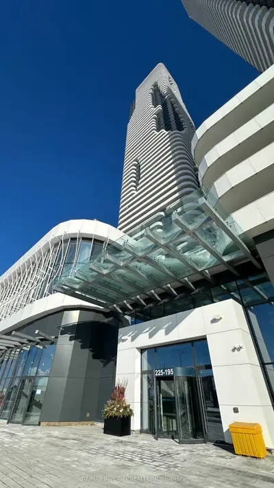 195 Commerce Street 1601, Vaughan, On L4k 0p9