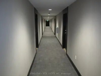8010 Kipling Avenue 308, Vaughan, On L4l 0m5