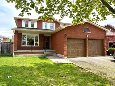 70 Amaretto Court, Vaughan, On L4l 6n1