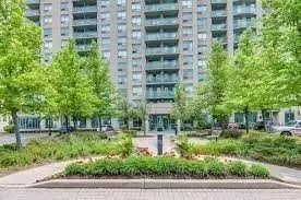 39 Oneida Crescent Lph17, Richmond Hill, On L4b 4t9