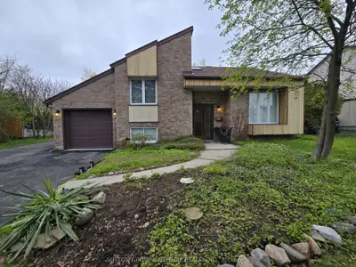 2276 Scythes Street, Innisfil, On L9s 1g8