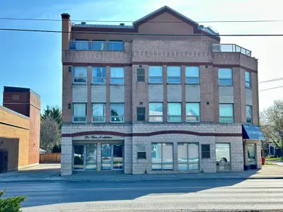 14961 Yonge Street 305, Aurora, On L4g 1m5