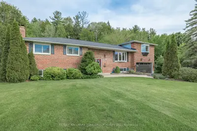 14 Anchor Court, East Gwillimbury, On L9n 1g1