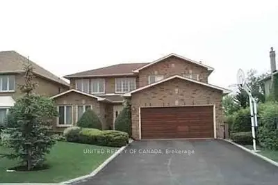 104 Gordon Rowe Crescent Lower, Richmond Hill, On L4c 8r1