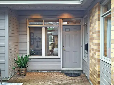 4 Colleen Bay Way, Markham, On L6e 1b4