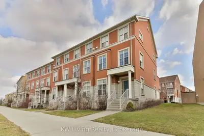 10373 Woodbine Avenue, Markham, On L6c 0n9