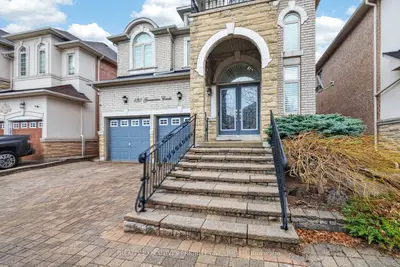130 Greenview Circle, Vaughan, On L6a 0b6