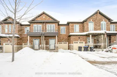 52 Veterans Street, Bradford West Gwillimbury, On L3z 4l4