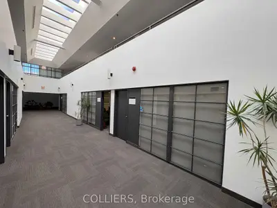 7181 Woodbine Avenue 116, Markham, On L4r 1a3