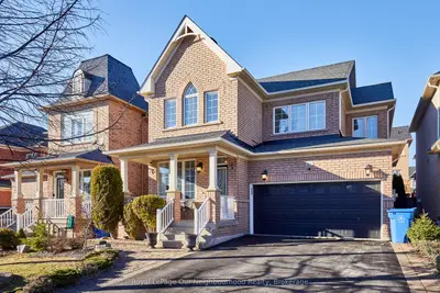 43 Isabella Garden Lane, Whitchurch-stouffville, On L4a 0l4