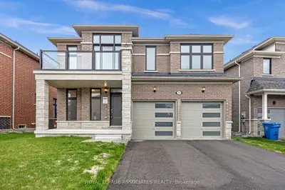 21 John Dallimore Drive, Georgina, On L4p 3e9