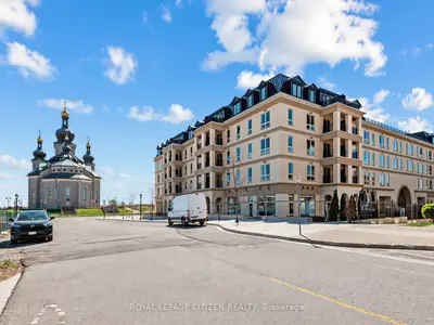101 Cathedral High Street 235, Markham, On L6c 3l8