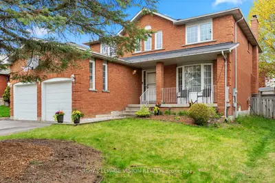83 Bergin Road, Newmarket, On L3x 1s2