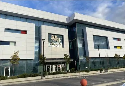 9390 Woodbine Avenue 2e9, Markham, On L6c 0m5