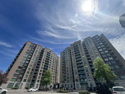 11 Oneida Crescent 805, Richmond Hill, On L4b 0a1