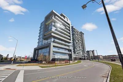 10 Gatineau Drive 208, Vaughan, On L4j 0l2