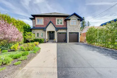 452 Fernleigh Circle S, Richmond Hill, On L4c 1e6