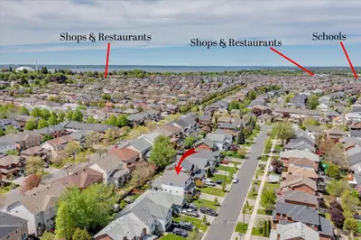 19 Silverstone Crescent, Georgina, On L4p 4a5